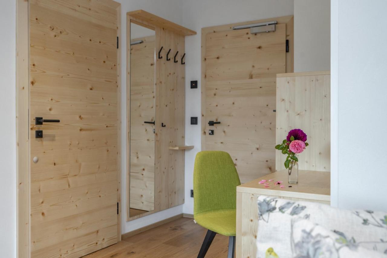 Hotel Winkler-Tuschnig ไวส์เซินซี ภายนอก รูปภาพ