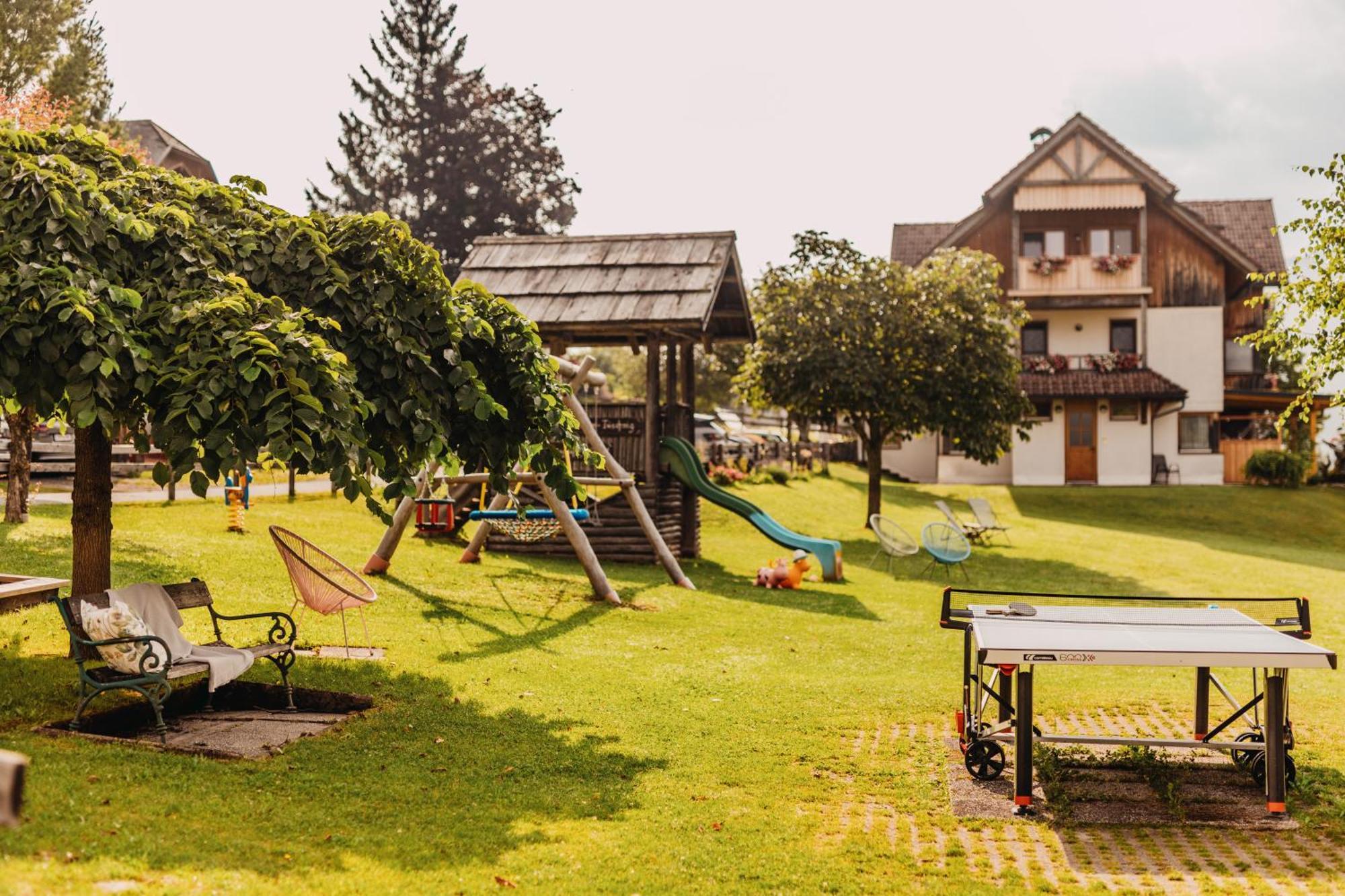 Hotel Winkler-Tuschnig ไวส์เซินซี ภายนอก รูปภาพ